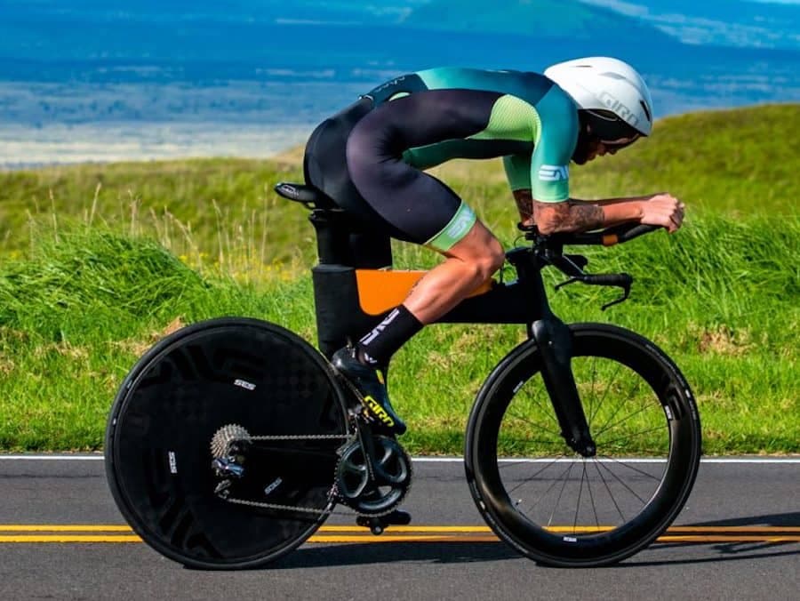 An extreme example of an aerodynamic wheel cover. CREDIT: www.triathlonvibe.com